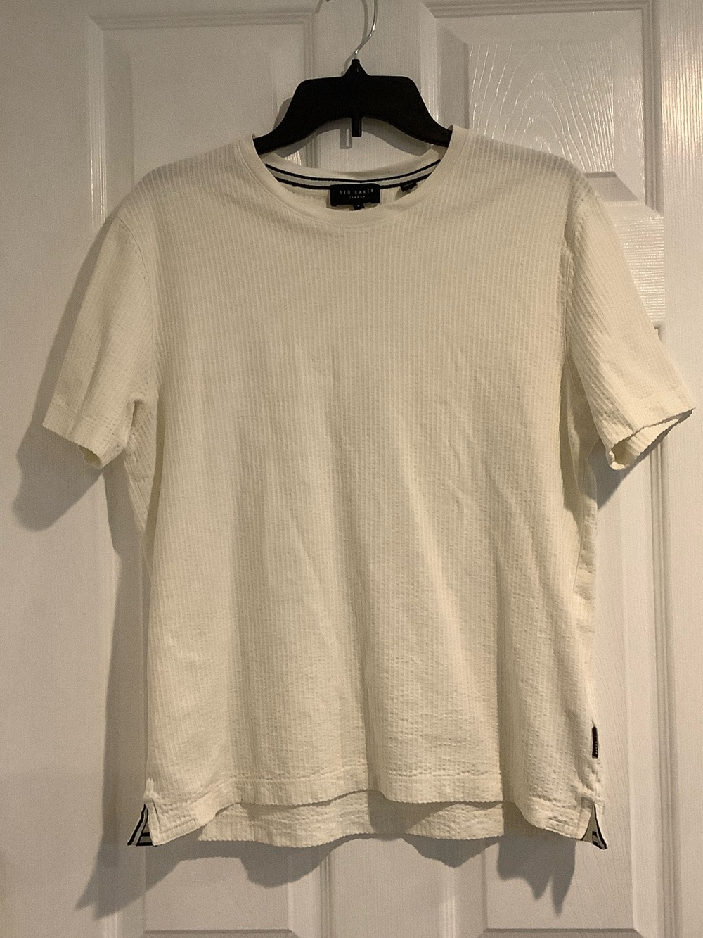 TED BAKER LONDON Men’s 100% Cotton White Ribbed Minimalist Capsule T Shirt 3 M